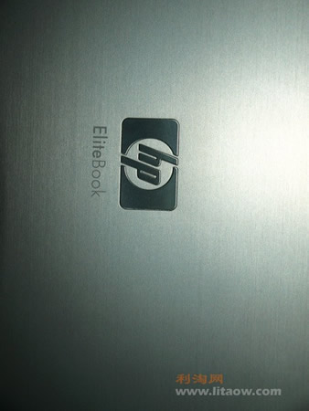 这是HP6930p的logo，手感非常好