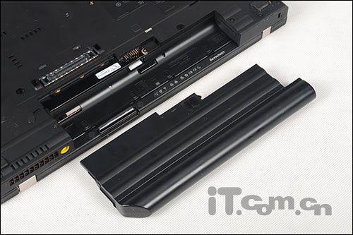 终极移动工作站 ThinkPad W500评测