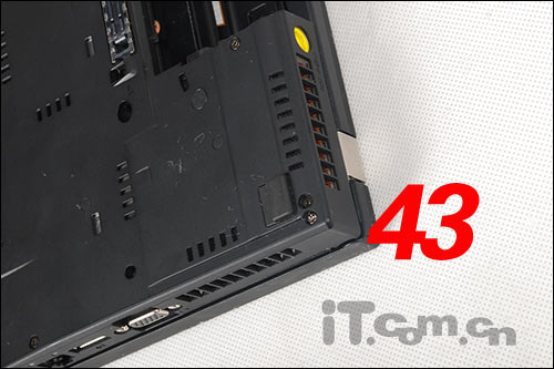 终极移动工作站 ThinkPad W500评测