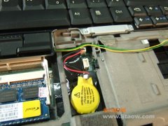 thinkpad-T400更换主板cmos电池教程(二手中经