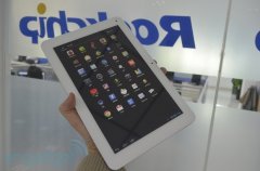 国产瑞芯微发布了国内品牌首款基于28纳米制式的四核芯片RK3188