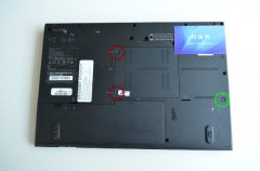 二手Thinkpad T420S笔记本手把手教你拆机更换内存以及硬盘教程！
